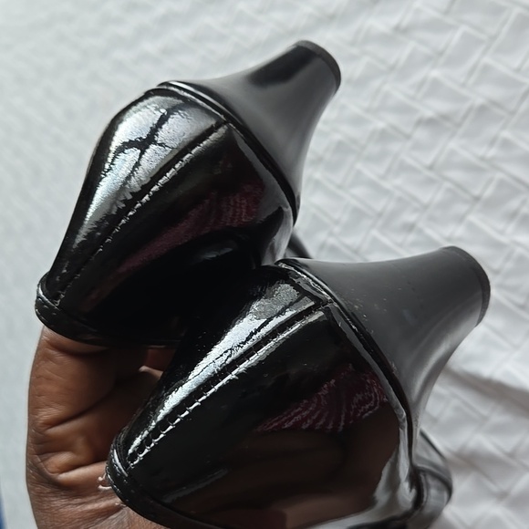 Sofft Elegant Black Patent Leather Women's Low Heels Minimalist Office Summer - Picture 12 of 12